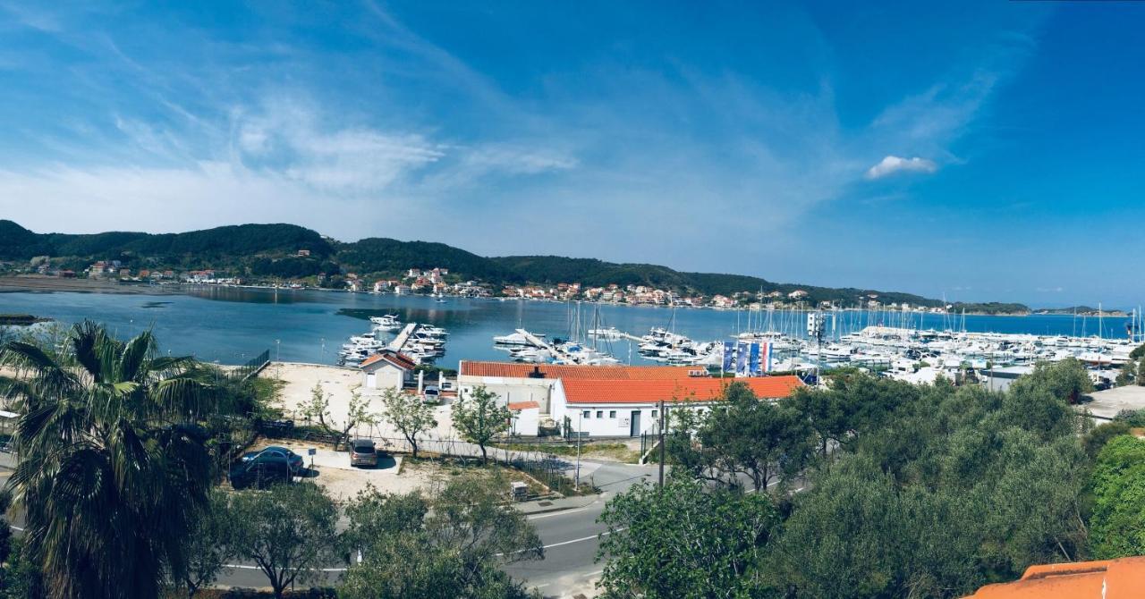B&B Garni Stefi! Supetarska Draga Εξωτερικό φωτογραφία